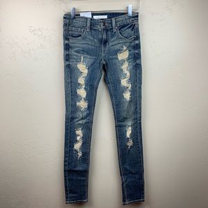 NWT Eunina Maxwell destroyed Jeans size 3